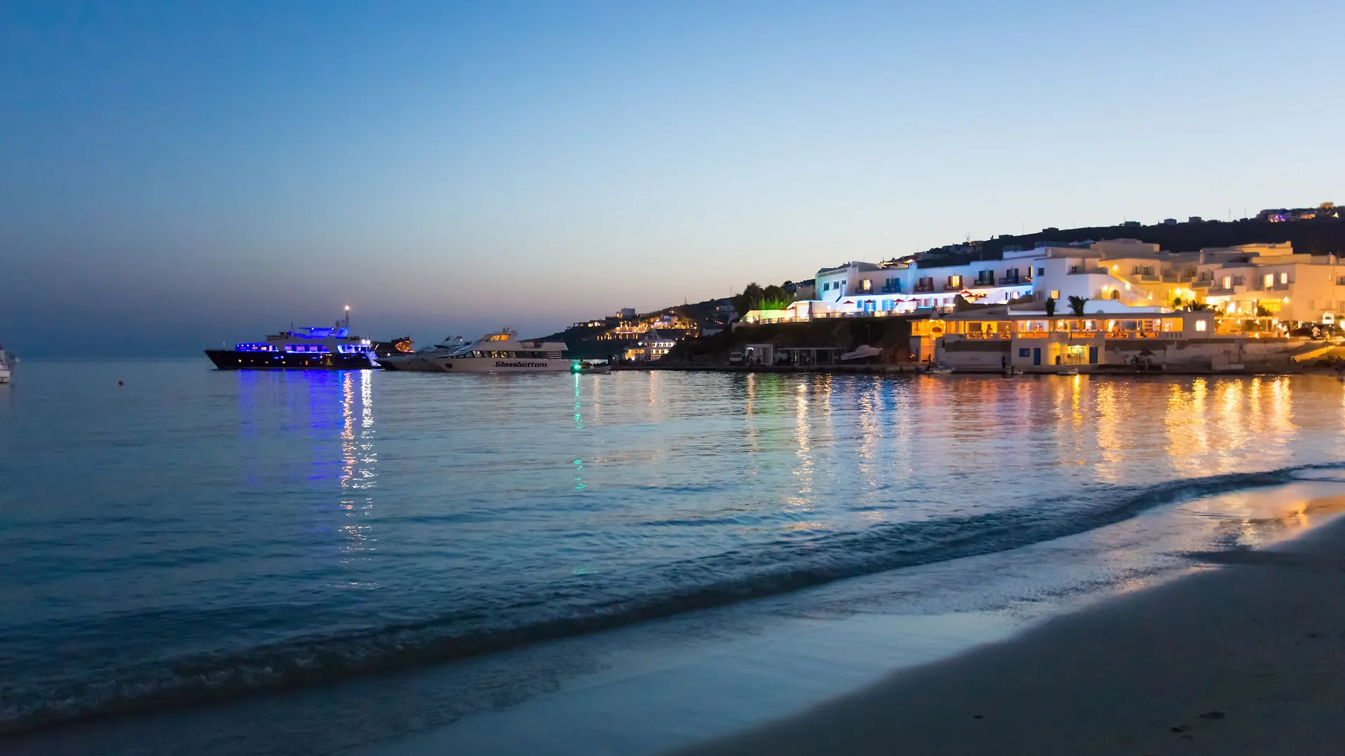 فندق فندق ميكونوس دوف بيتشفرونت Mykonos Town  بلاتيس يالوس